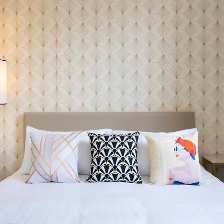 Bed & Breakfast Quand La Dort *