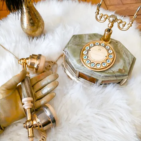 Quand La Dort Couette-café Agen