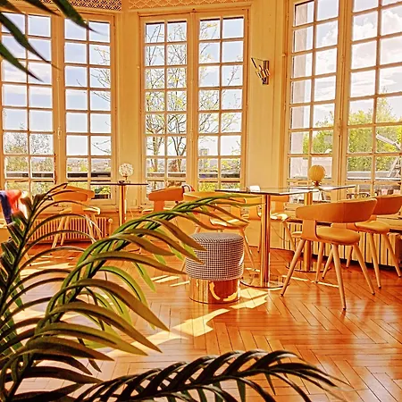 Quand La Dort 住宿加早餐酒店 阿让